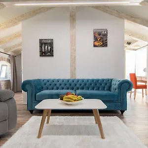 Borgo 8 Apartamento